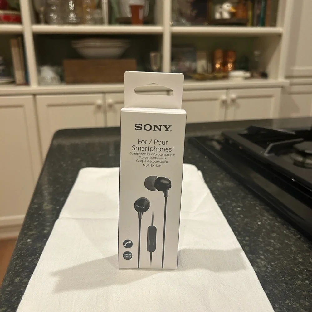 Sony Black Stereo Earbuds for Smartphones